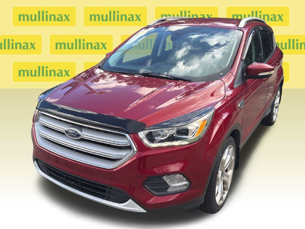 Used 2019 Ford Escape Titanium FWD image 12