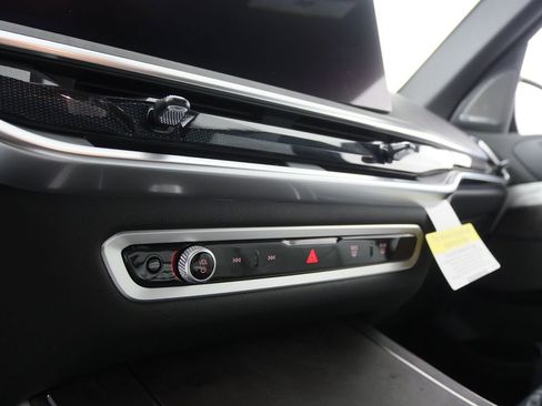 Used 2026 BMW X5 xDrive40i w/ Climate Comfort Package image 20