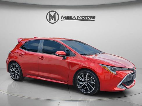 Used 2019 Toyota Corolla XSE FWD image 10
