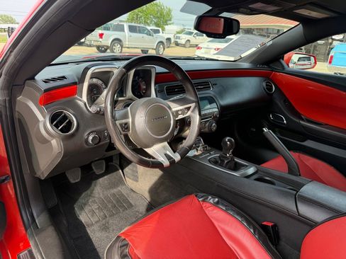 Used 2011 Chevrolet Camaro SS w/ RS Package image 12