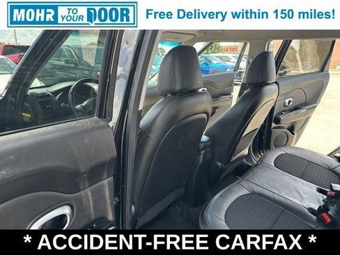 Used 2019 Kia Soul ! FWD image 24