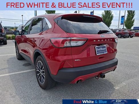 Certified 2022 Ford Escape SEL FWD image 8