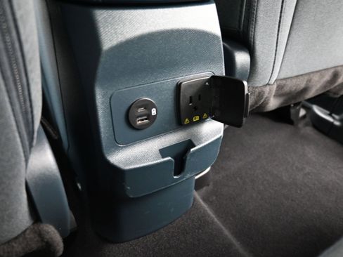 Used 2024 Ford Maverick XLT w/ XLT Luxury Package image 16