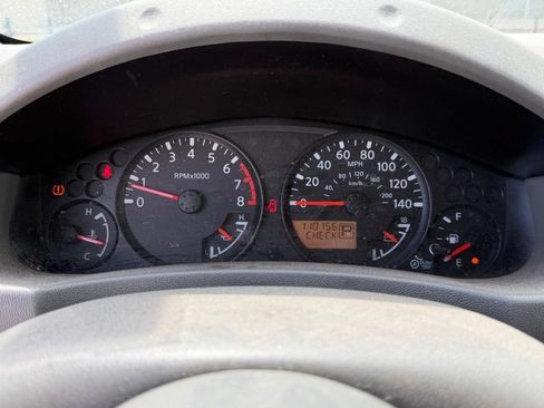 Used 2018 Nissan Frontier SV RWD image 23