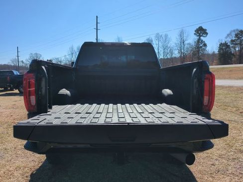 Used 2020 GMC Sierra 2500 Denali w/ Denali Ultimate Package image 24