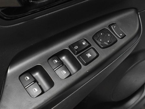 Used 2021 Hyundai Kona Night FWD image 7