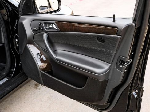 Used 2007 Mercedes-Benz C 280 4MATIC Sedan image 39