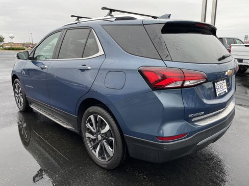 Used 2024 Chevrolet Equinox Premier image 3