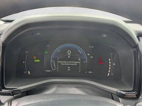 Used 2026 Toyota Camry LE FWD image 11