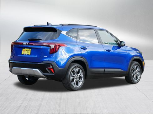 Used 2024 Kia Seltos S AWD/4WD image 7