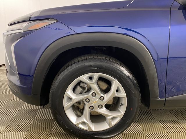 Certified 2024 Chevrolet Trax LS w/ LS Convenience Package FWD image 29