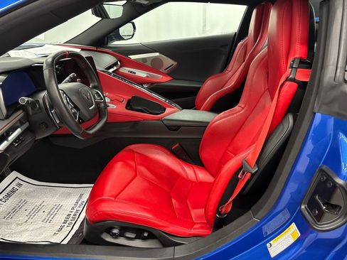 Used 2021 Chevrolet Corvette Stingray Preferred Conv w/ Z51 Performance Package image 9