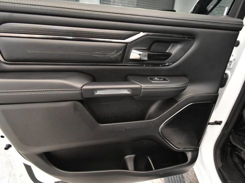 Used 2022 RAM 1500 Limited image 12