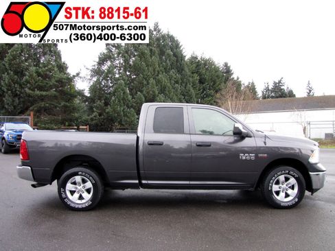 Used 2017 RAM 1500 ST w/ SXT Appearance Group image 9