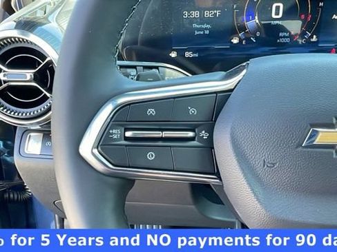 New 2026 Chevrolet Equinox LT w/ Convenience Package II FWD image 24