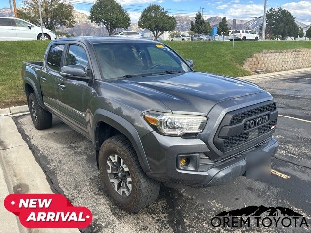 Used 2019 Toyota Tacoma TRD Off-Road w/ Technology Package AWD/4WD image 1