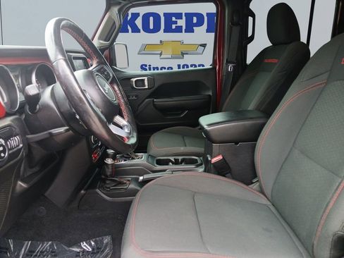 Used 2021 Jeep Gladiator Rubicon AWD/4WD image 10