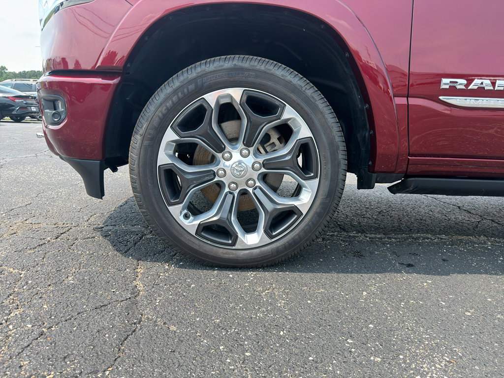 Used 2022 RAM 1500 Limited AWD/4WD image 3