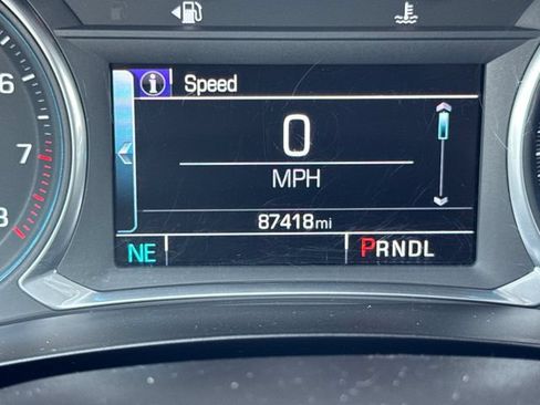 Used 2019 Chevrolet Traverse LT AWD/4WD image 17