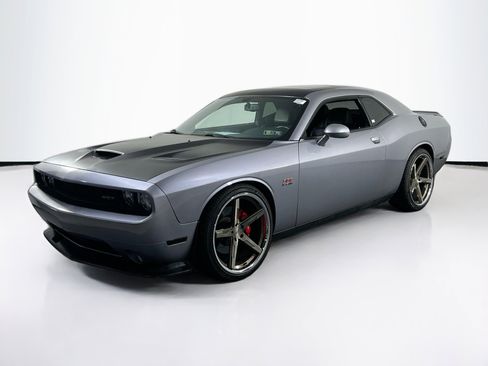 Used 2014 Dodge Challenger SRT8 w/ Harman/Kardon Audio Group image 1
