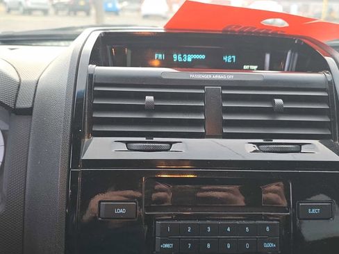 Used 2009 Ford Escape Limited image 15