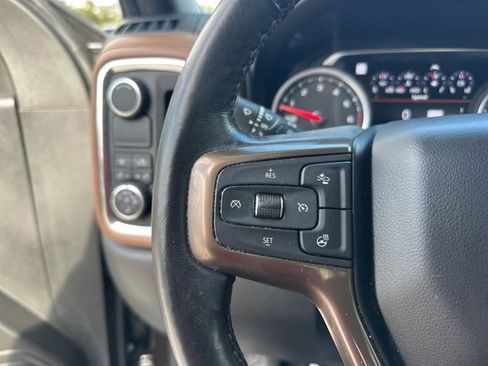 Used 2019 Chevrolet Silverado 1500 High Country w/ Technology Package image 18