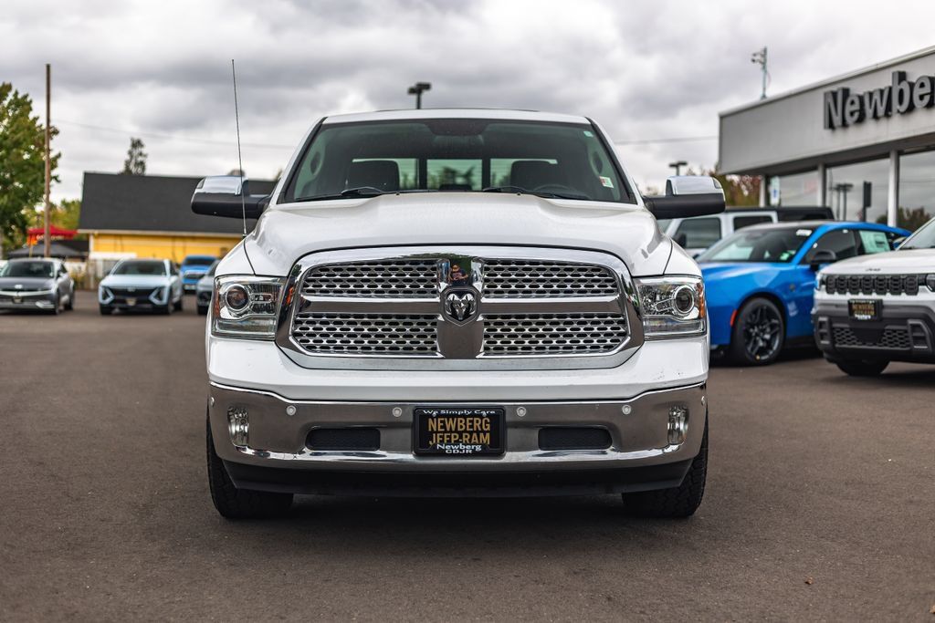 Used 2015 RAM 1500 Laramie w/ Convenience Group AWD/4WD image 6