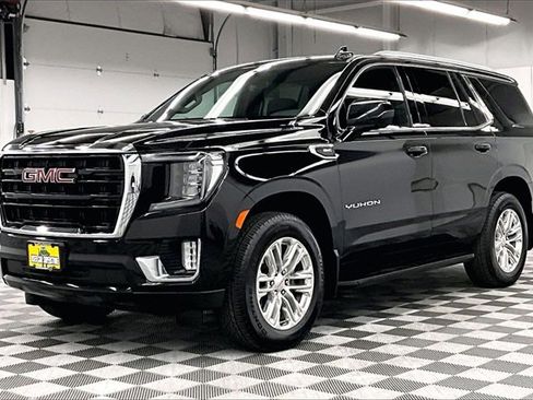 Used 2024 GMC Yukon SLE image 11