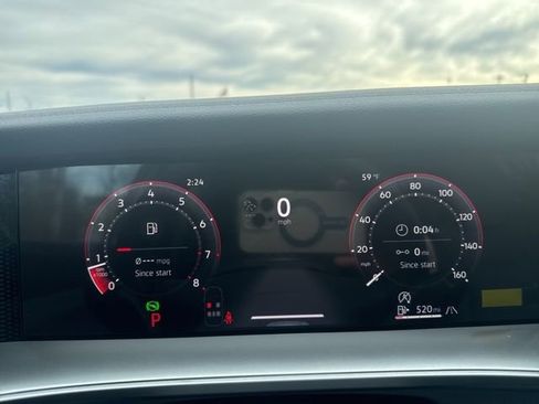 New 2026 Volkswagen Tiguan SE R-Line image 15