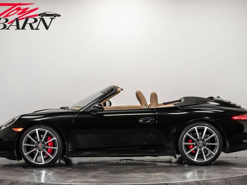 Used 2015 Porsche 911 Carrera S image 2
