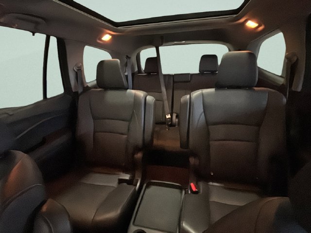 Certified 2021 Honda Pilot Elite image 26