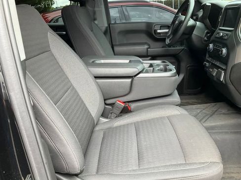 Used 2024 Chevrolet Silverado 1500 Custom w/ Turbomax Blackout Package AWD/4WD image 12
