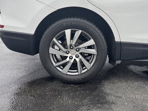 Used 2023 Chevrolet Equinox LT image 33