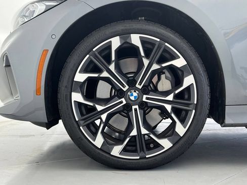 Used 2025 BMW 330i Sedan RWD image 23