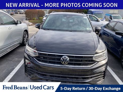 Used 2022 Volkswagen Tiguan SE R-Line image 2