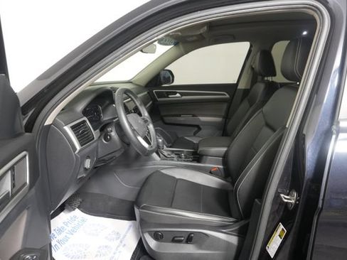 Used 2022 Volkswagen Atlas SE AWD/4WD image 25