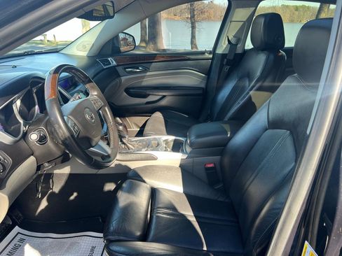 Used 2011 Cadillac SRX Luxury image 10
