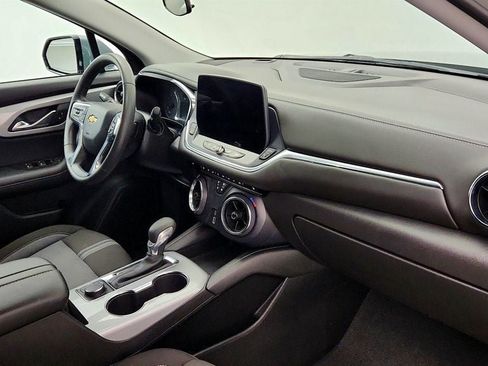 Used 2025 Chevrolet Blazer LT FWD image 25