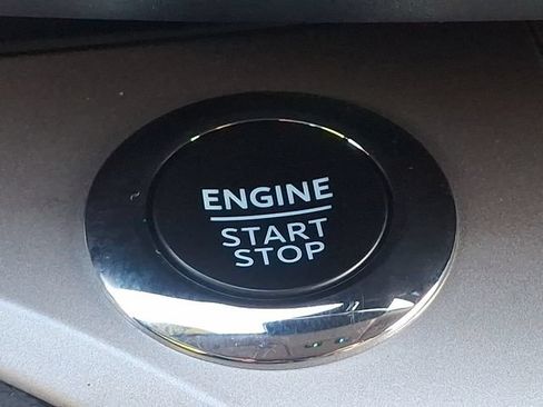 Used 2023 Ford Explorer XLT w/ Equipment Group 202A AWD/4WD image 24