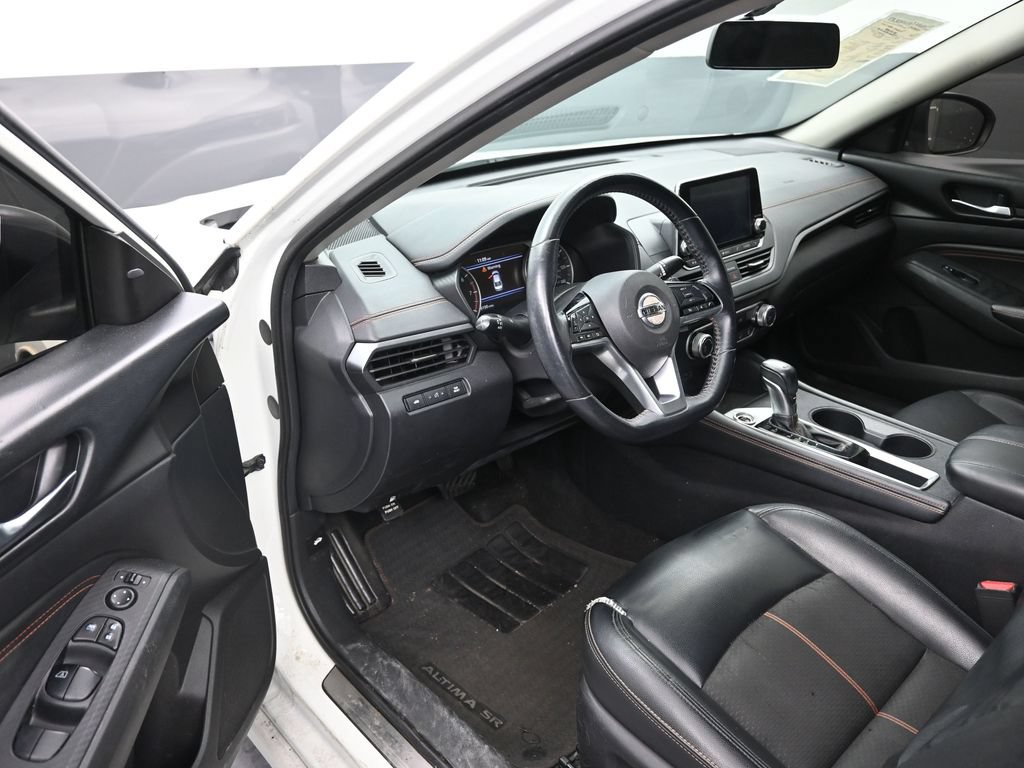Used 2019 Nissan Altima 2.5 SR FWD image 10