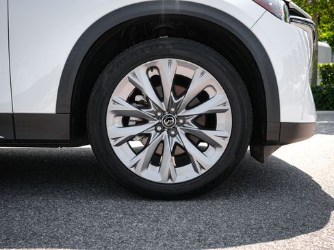 Used 2024 MAZDA CX-90 3.3 Turbo w/ Premium Package AWD/4WD image 13
