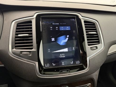 Used 2019 Volvo XC90 T6 Momentum w/ Protection Package Premier AWD/4WD image 26