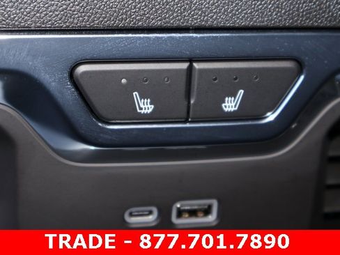 Used 2025 GMC Sierra 3500 Denali Ultimate image 15