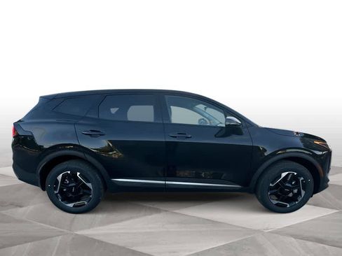 New 2026 Kia Sportage S image 9