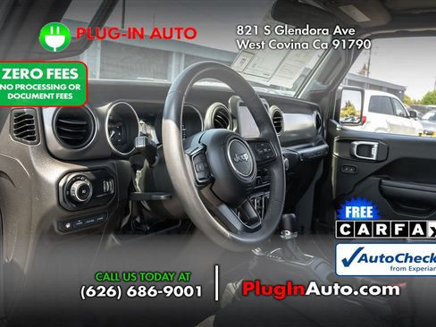 Used 2023 Jeep Wrangler Unlimited AWD/4WD image 8