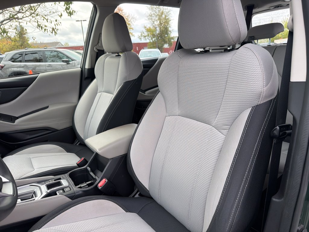 Certified 2024 Subaru Forester AWD/4WD image 21