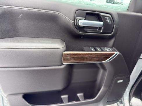 Used 2021 GMC Sierra 1500 Elevation image 14