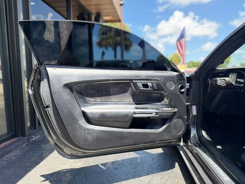 Used 2020 Ford Mustang GT w/ Equipment Group 301A RWD image 16