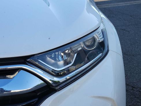 Used 2019 Honda CR-V LX image 3