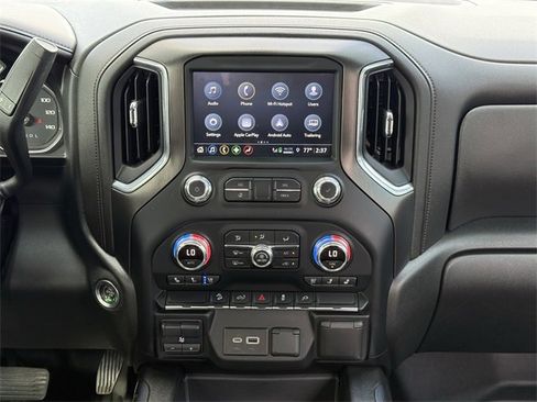 Used 2022 GMC Sierra 2500 AT4 image 22